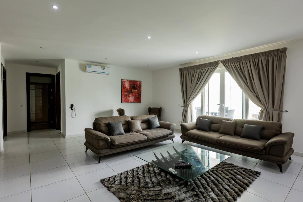 Accra Fine Suites - Henrietta'S Residences Esterno foto