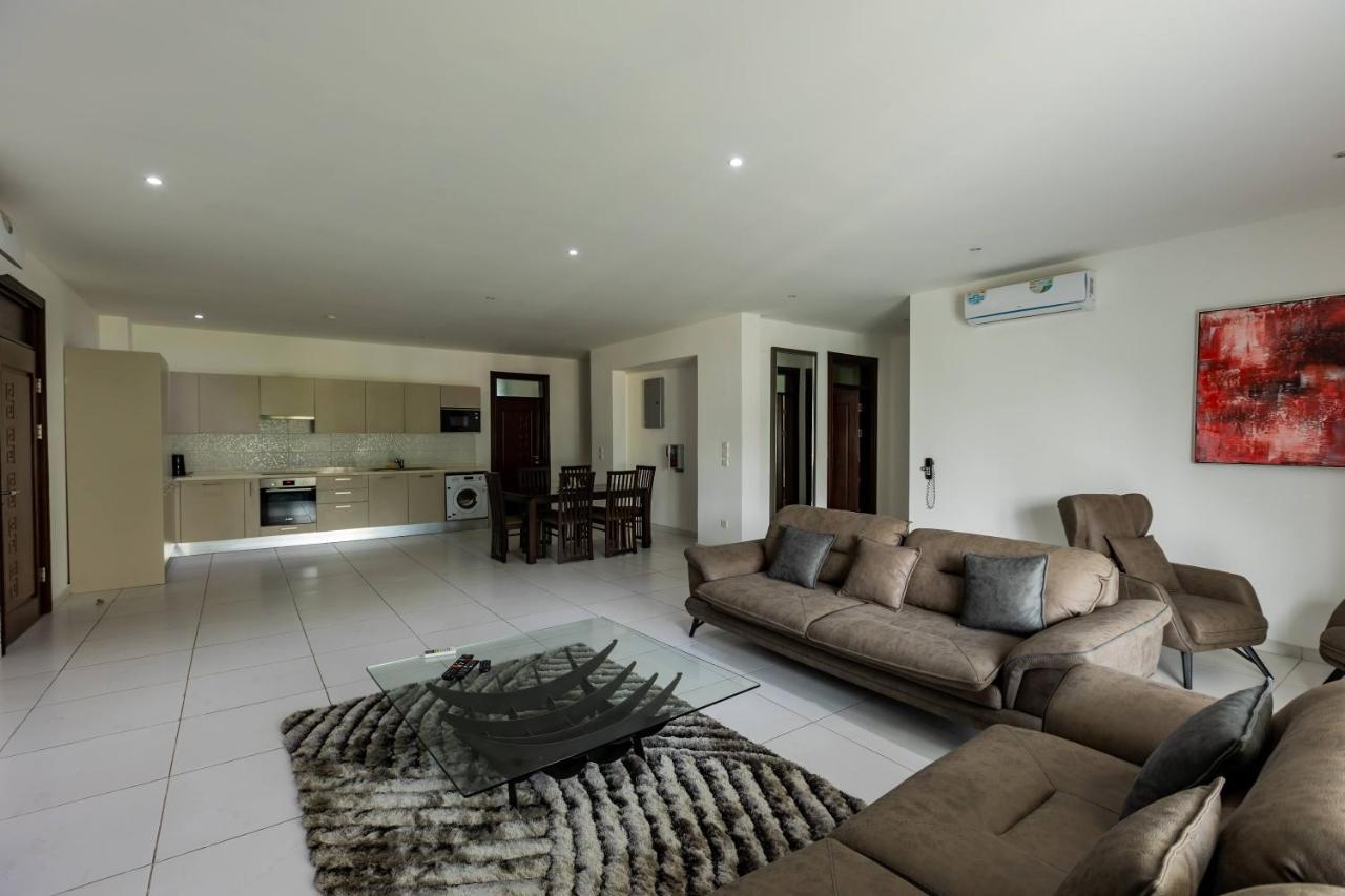 Accra Fine Suites - Henrietta'S Residences Esterno foto