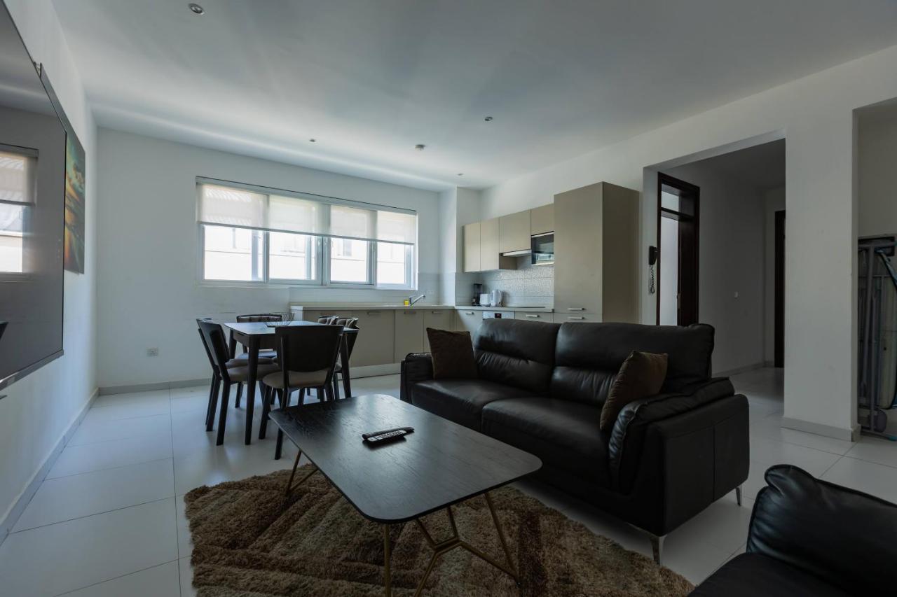 Accra Fine Suites - Henrietta'S Residences Esterno foto